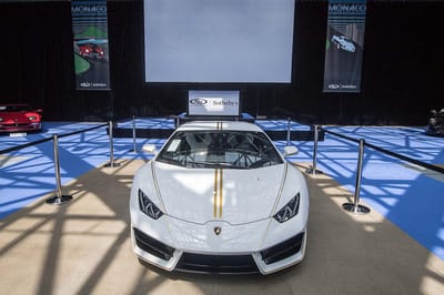 Https://www. Lambocars. Com/wp-content/uploads/2020/12/huracan_rwd_pope_francis_1. Jpg