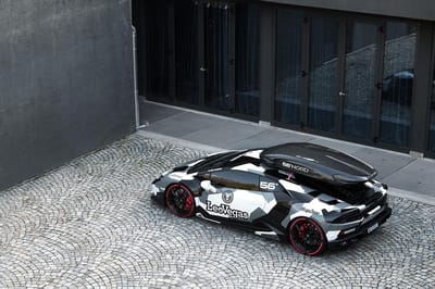 https://www.lambocars.com/wp-content/uploads/2020/12/jon_olsson_huracan_1.jpg