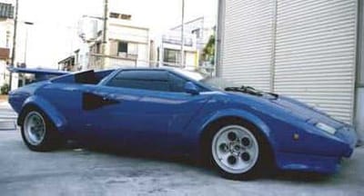 https://www.lambocars.com/wp-content/uploads/2020/12/lp400h.jpg