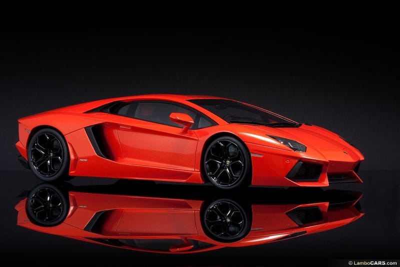 https://www.lambocars.com/wp-content/uploads/2020/12/lp700_video.jpg