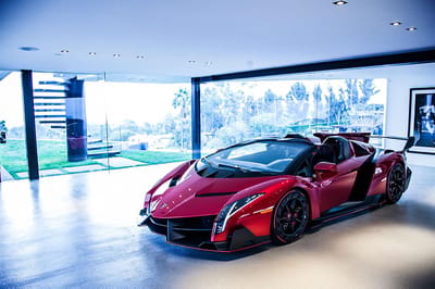 Ugliest Lamborghini Models: Worst And Weirdest Controversial Designs 11 Lamborghini veneno