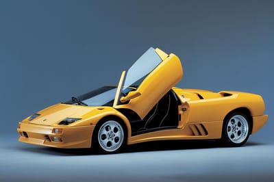 Lamborghini Celebrates The 30Th Anniversary Of The Diablo Picture &Amp;Amp; Gallery 2 30 years lamborghini diablo 17