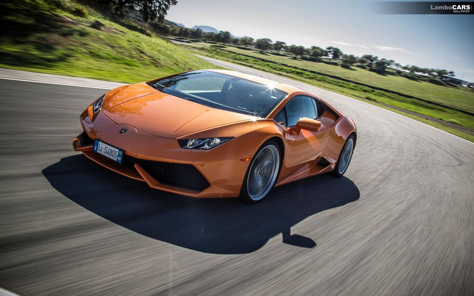 A LamboCARS.com WALLlpaper