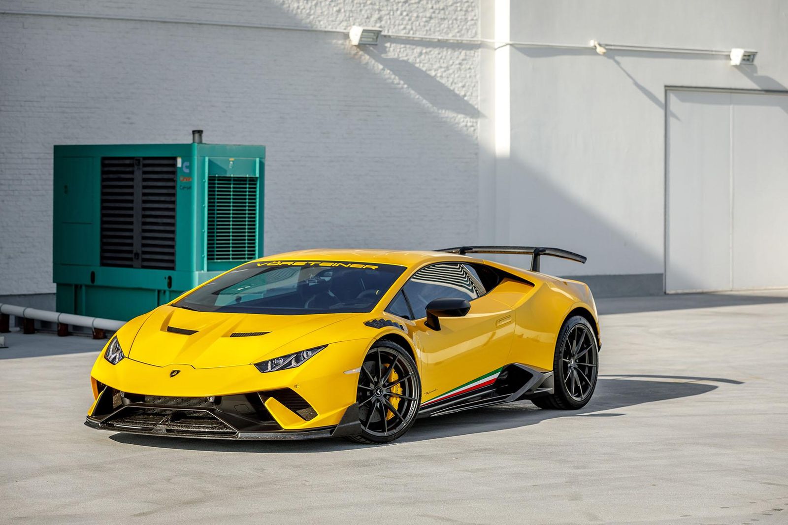 https://www.lambocars.com/wp-content/uploads/2021/02/vincenzo_edizione_1.jpg