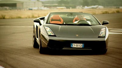 Video: Lamborghini Gallardo Spyder - The Lunacy Is Back (Top Gear) 2 Lamborghini gallardo
