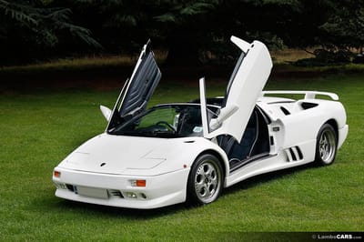 Every Lamborghini Cars With Scissor Doors 5 04