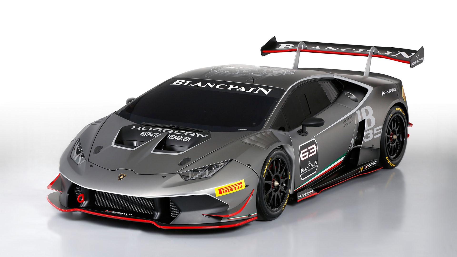 The 2015 Lamborghini Huracán Super Trofeo race car