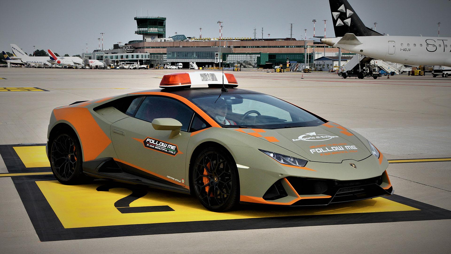 2021 huracan follow me 1
