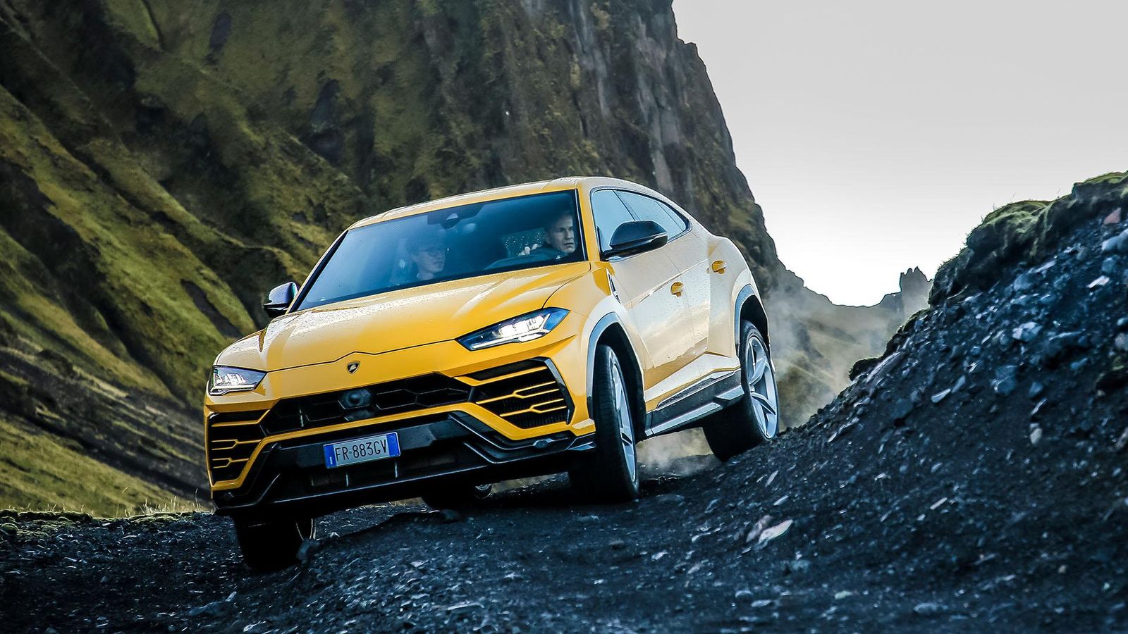 Buick Envista Vs Lamborghini Urus: A Comparative Analysis 19 Lamborghini urus 4th anniversary 31