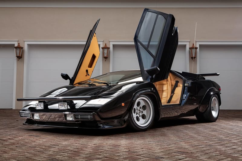 1979-Lamborghini-Countach-2-