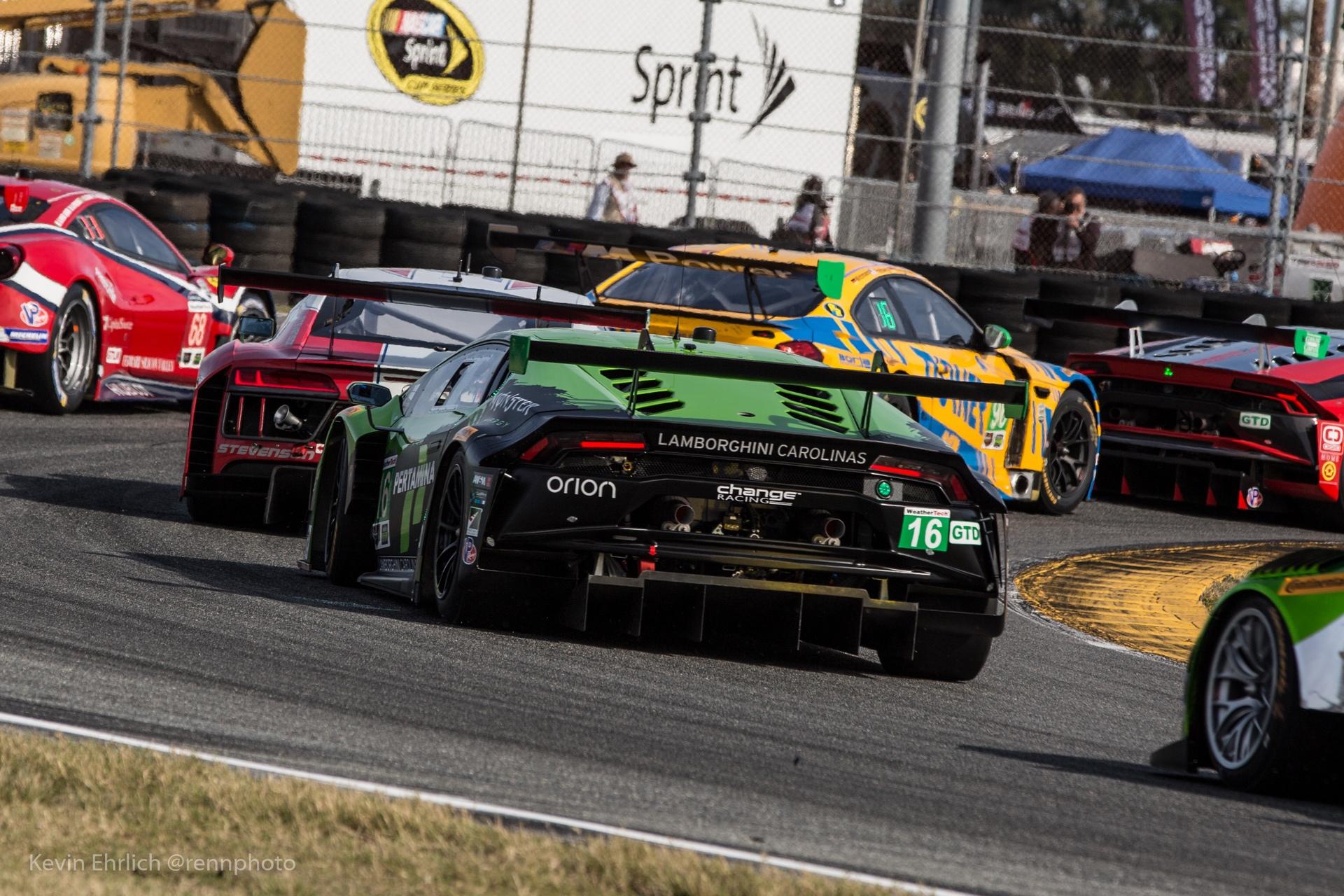 Lamborghini Huracan on track with other cars at 2016 24 Hours of Daytona