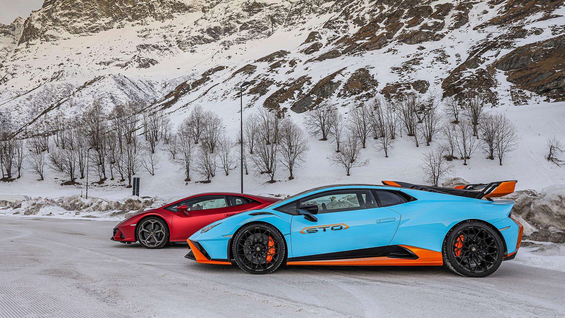 2022 Lamborghini in winter drive 30