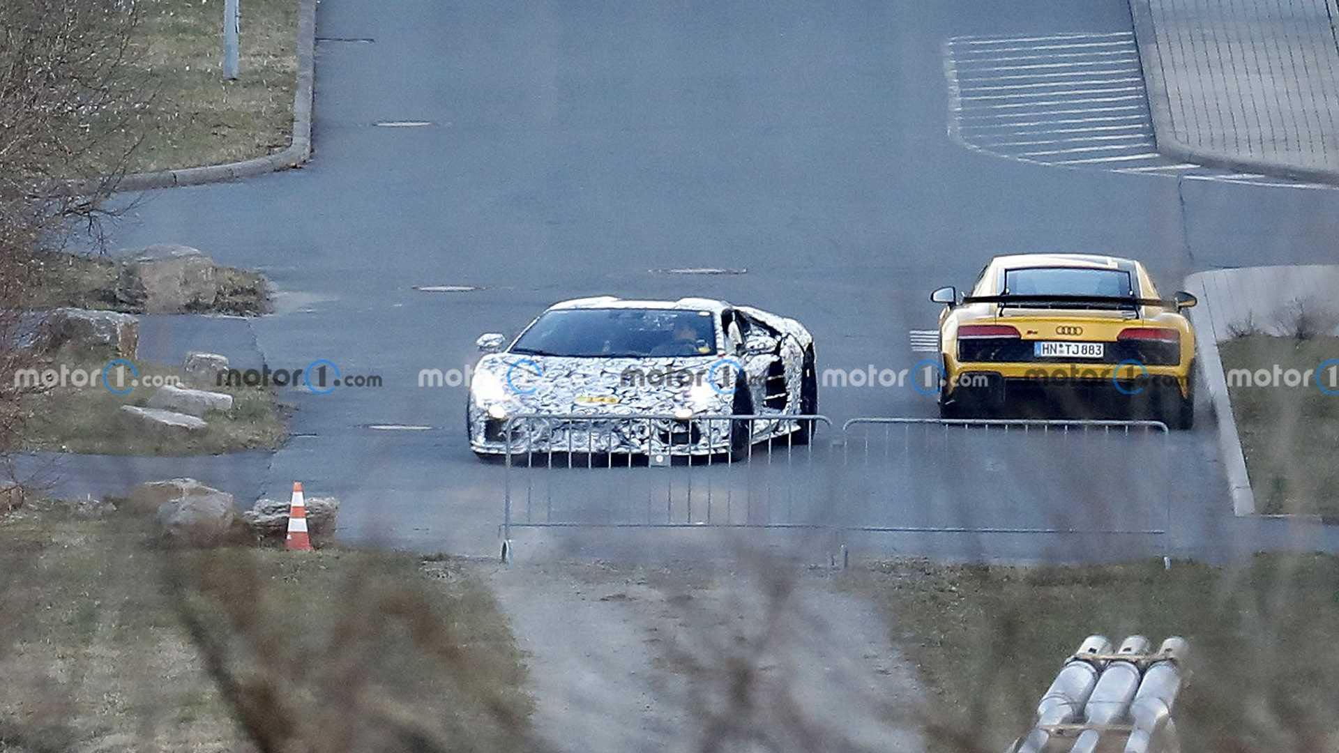 The 2023 Lamborghini V12 Flagship Test Mule Is Spotted 7 2023 lamborghini aventador successor spy photo2