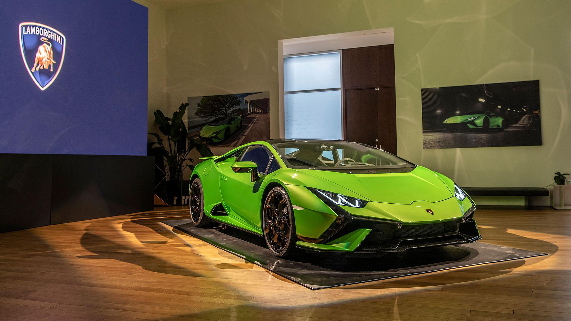 Lamborghini Huracán Tecnica At The New York Ias 13 Lamborghini huracan tecnica in new york 1