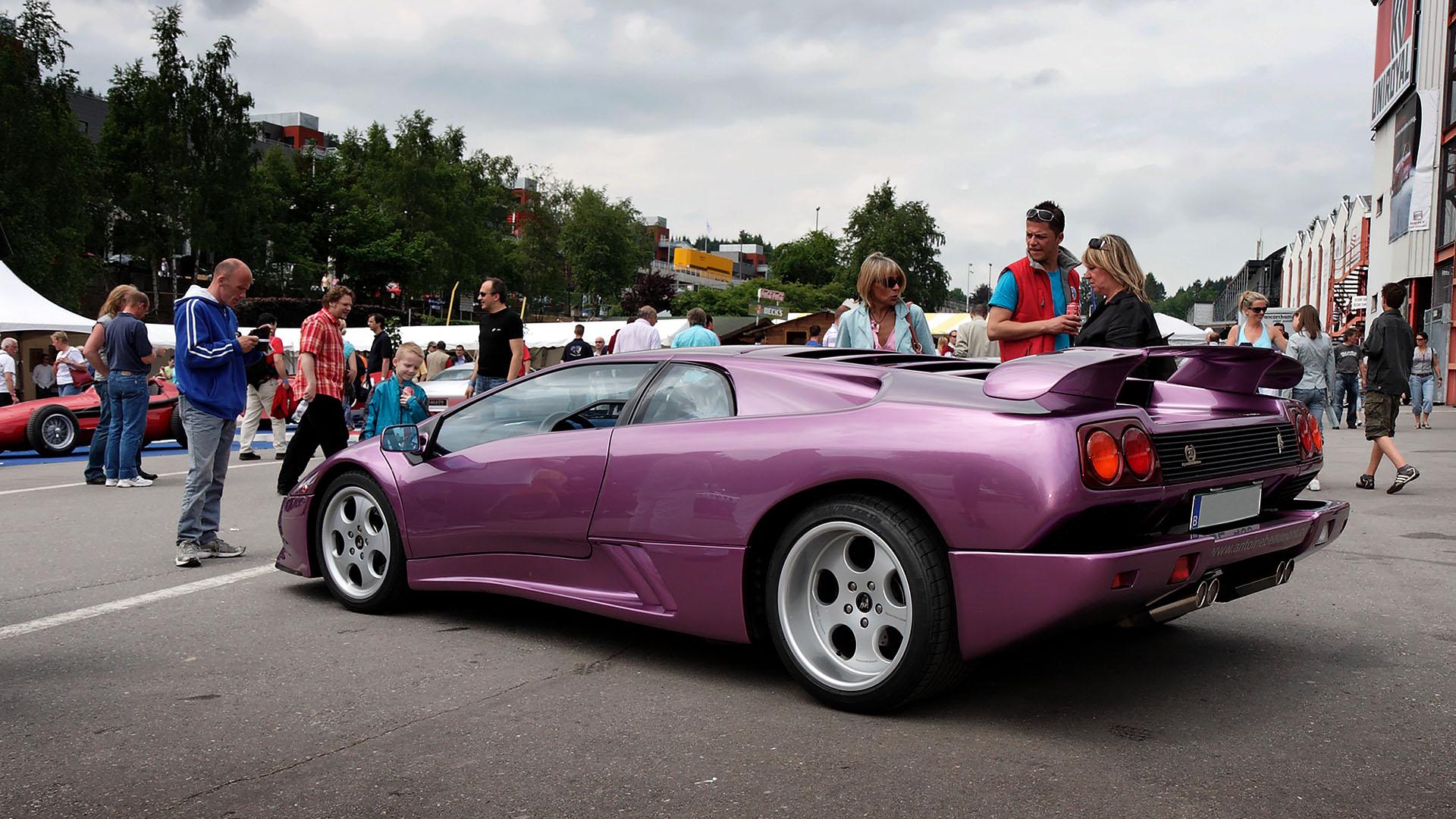 Lamborghini diablo sounds