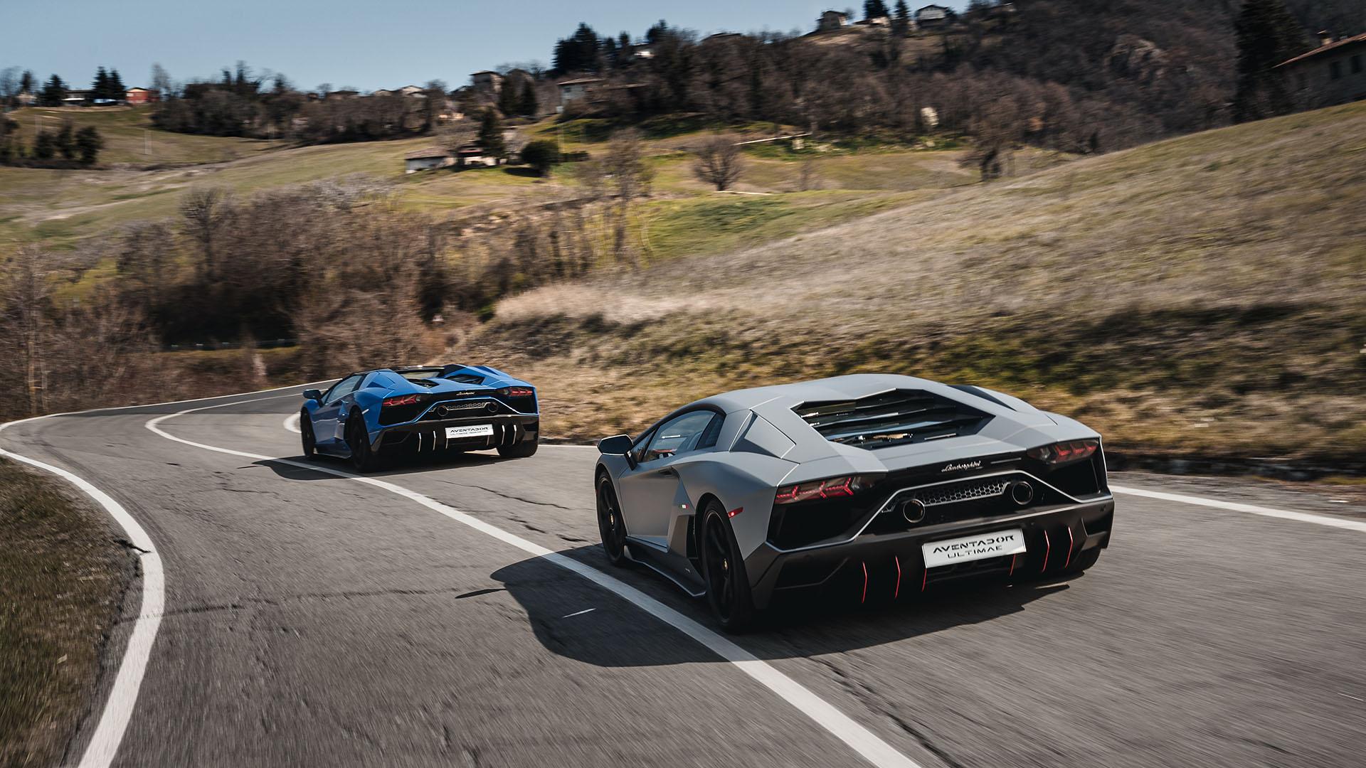Aventador ultimae on the road 16