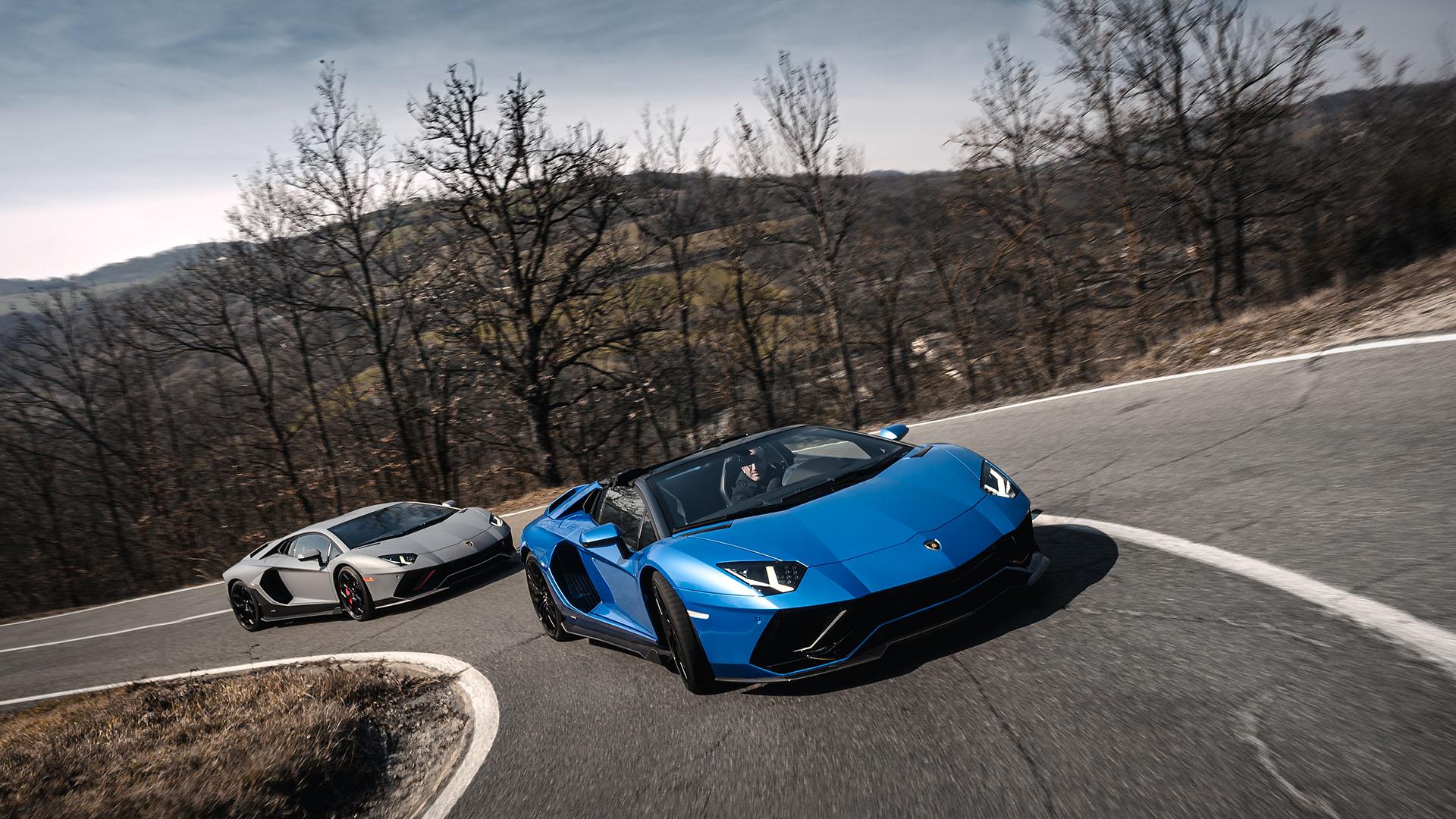 Aventador ultimae on the road 7
