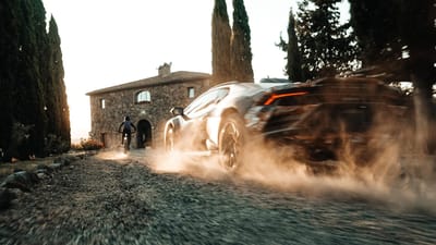 Lamborghini Teases The New Huracán Sterrato 2 Lamborghini huracan sterrato preview 1