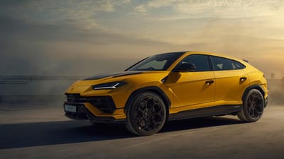 The New Lamborghini Urus Performante ... In Videos 2 2023 lamborghini urus performante 2