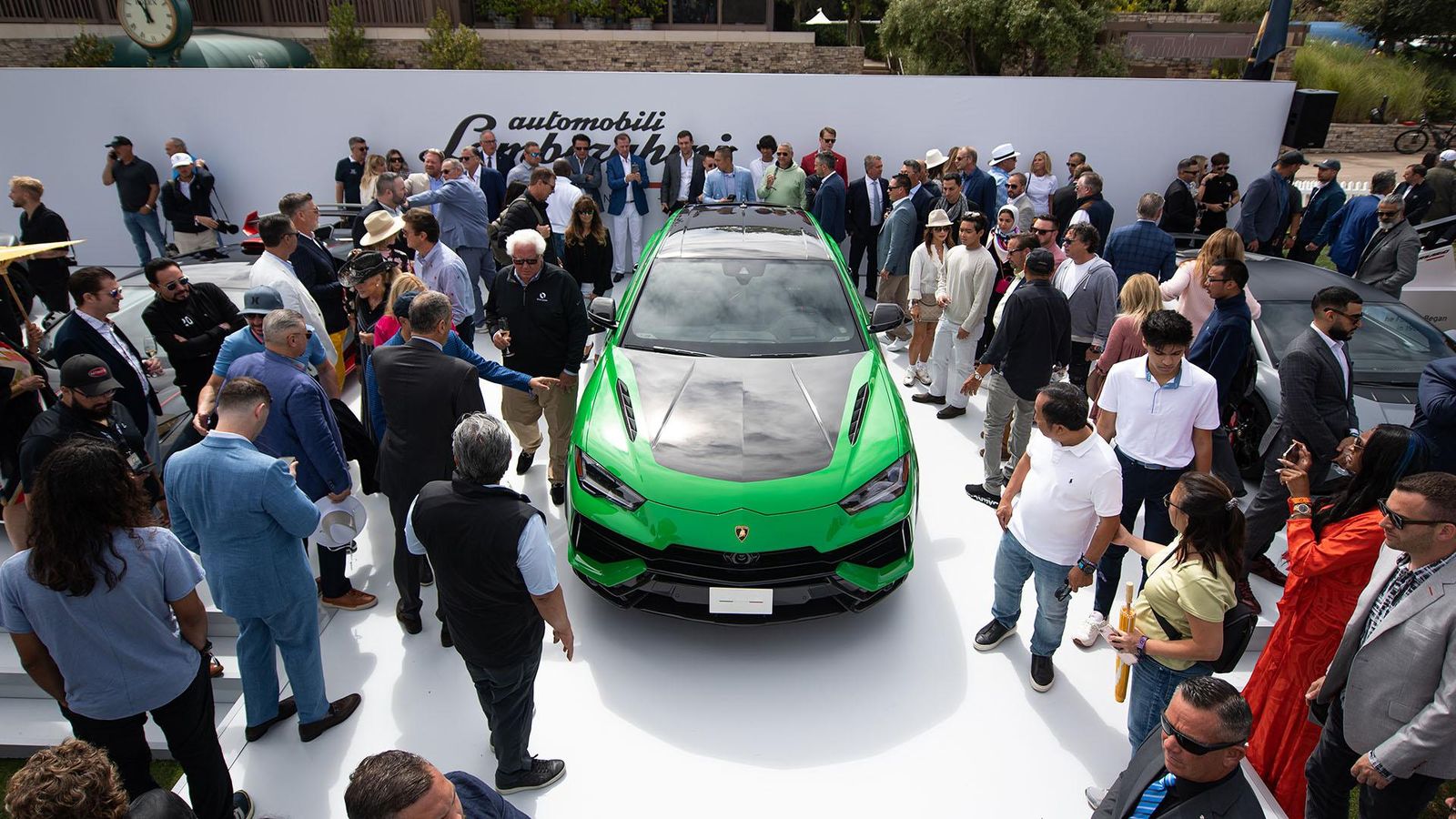 Lamborghini Urus Performante Vs Bmw X6M Competition: Battle For Suv Supremacy 11 Lamborghini urus performante vs bmw x6m competition