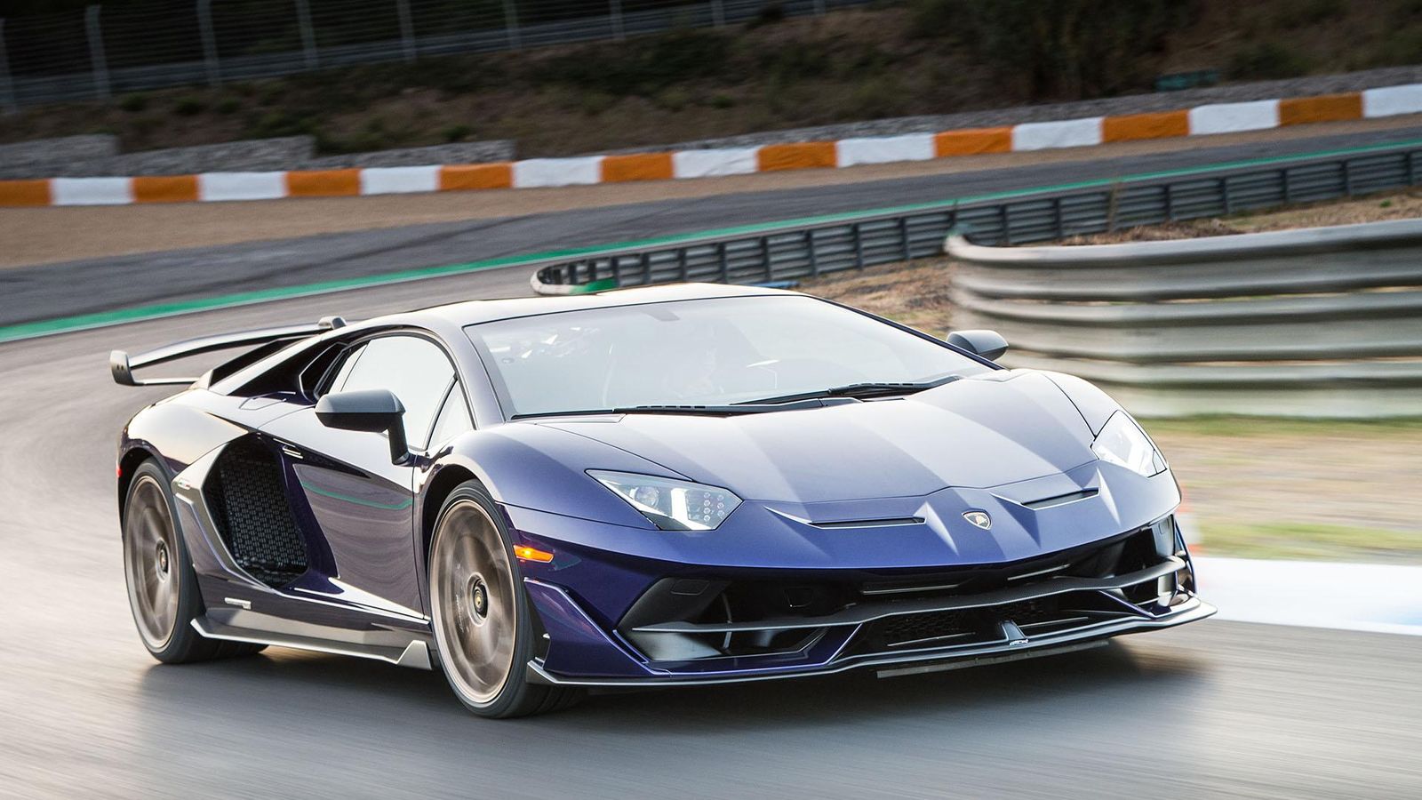 Top 10 Fascinating Lamborghini V12 Models 19 The aventador svj