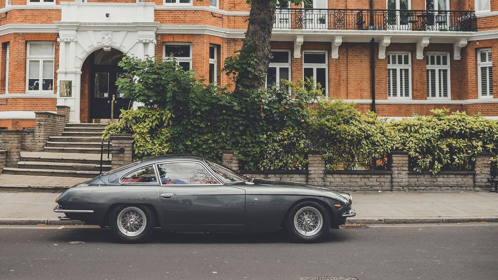 400 gt (1966-1968)