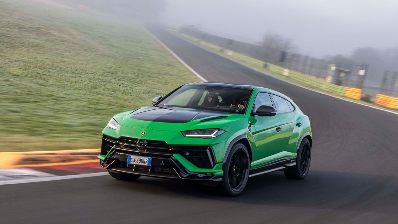 2022 Lamborghini Urus Performante Widebody Kit By Rdb La 9 Urus performante dynamic launch 5