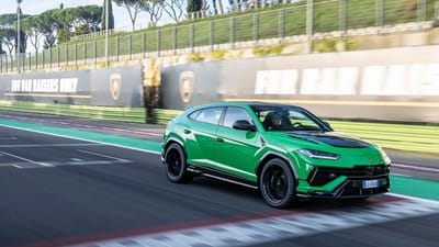 Lamborghini Urus Beats Aston Martin Vantage At Hockenheim Circuit 2 Urus performante dynamic launch 8
