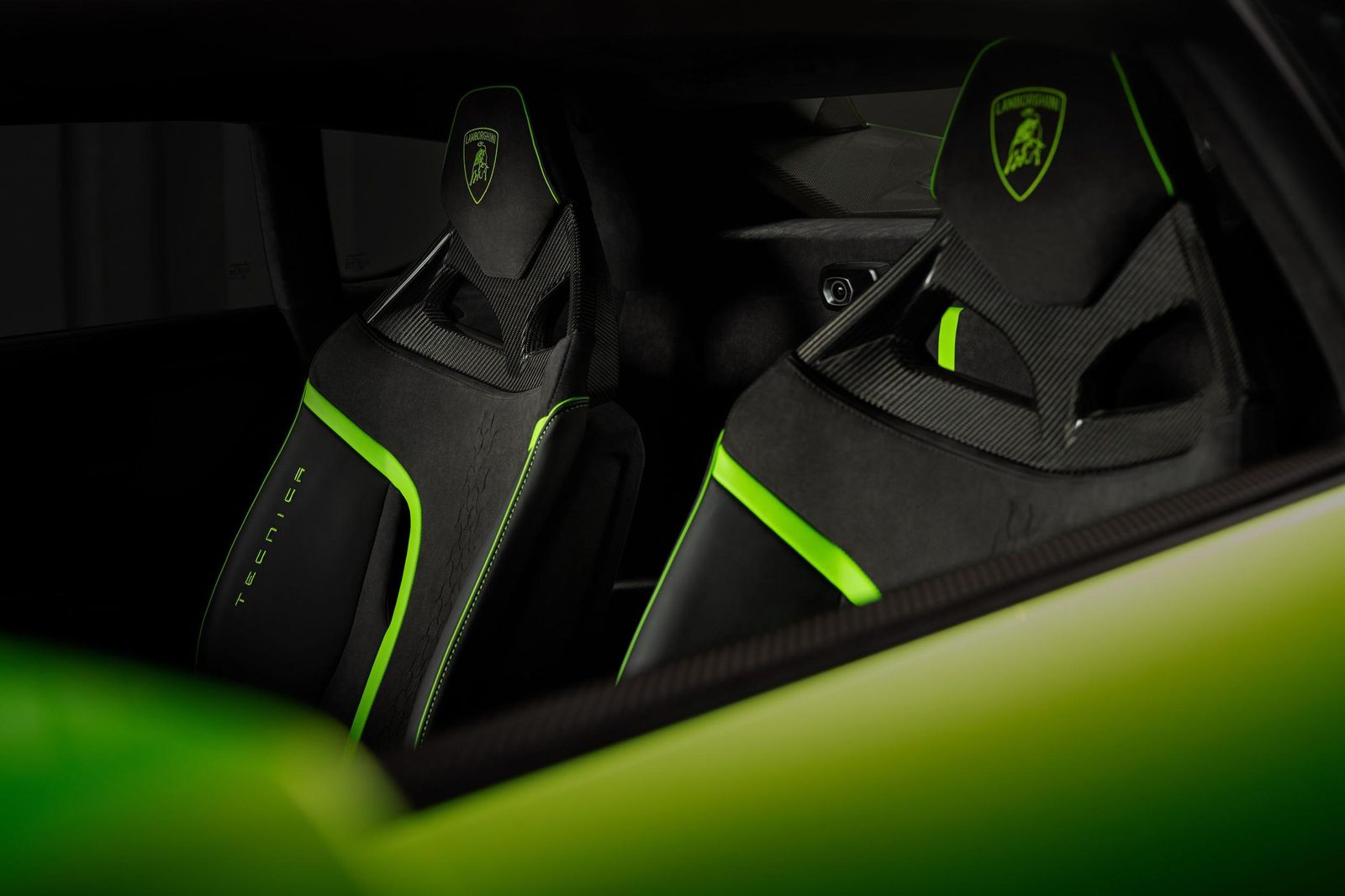 2023 Lamborghini Huracán 27 612123