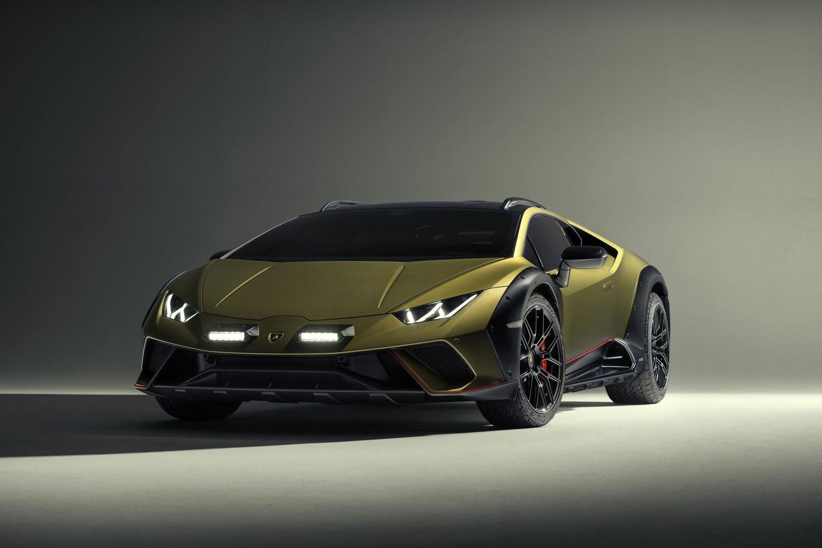 Lamborghini Huracan Sterrato 13 629480