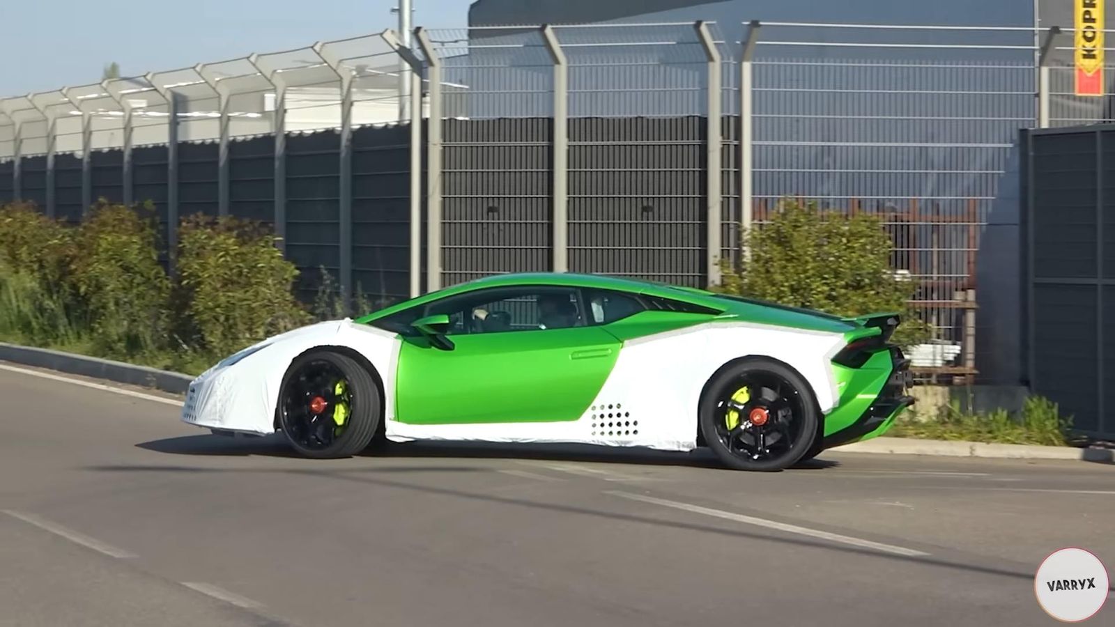 2024 Revuelto Spotted In Final Factory Test Drives? 18 Huracan tecnica