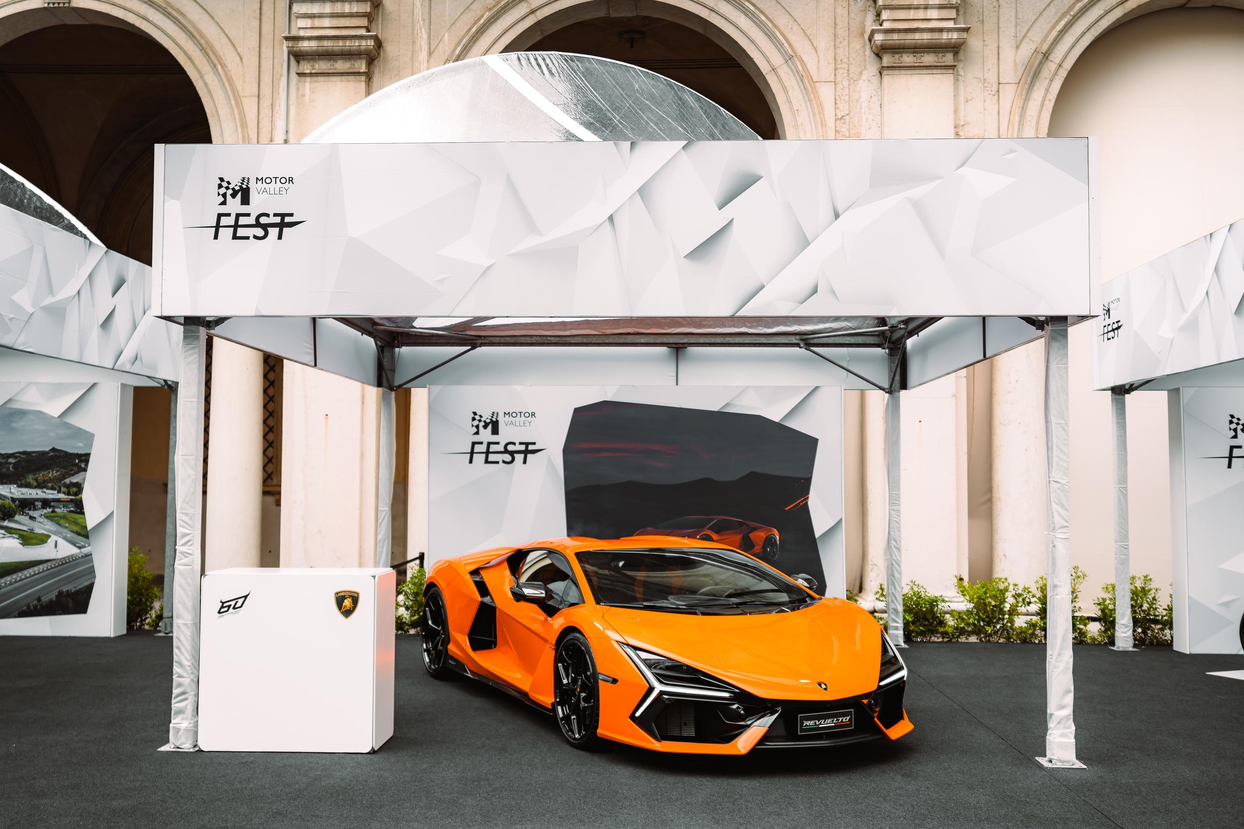 Lamborghini revuelto
