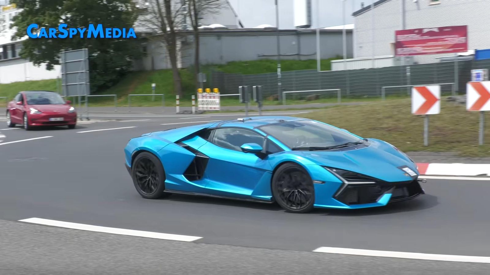 Why Was The Revuelto At Nurburgring Without Camo? 13 Videoscreenshot youtube 2024lamborghinirevueltov12hybridmostpowerfulv12hybridlambocaughttestingatnrburgring 123