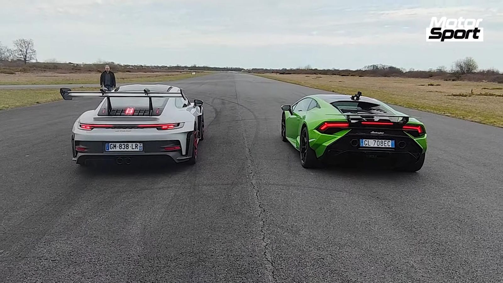 Lamborghini Huracan Tecnica Vs Porsche 911 Gt3 Rs: Track Monsters At The Dragstrip 11 Videoscreenshot youtube dragrace992gt3rsvshuracantecnica 032