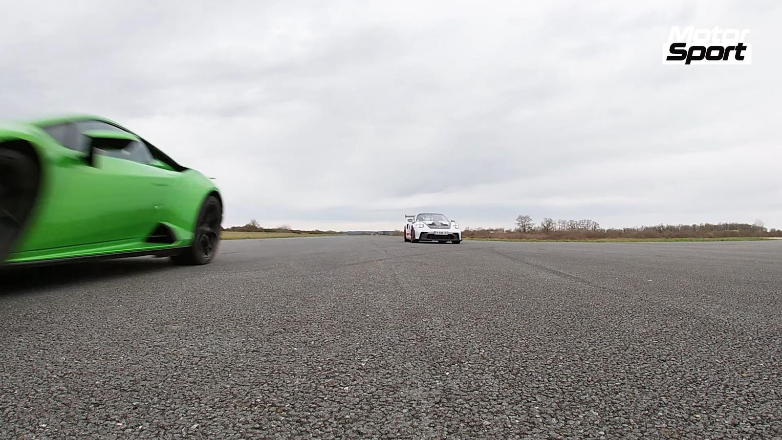 Lamborghini Huracan Tecnica Vs Porsche 911 Gt3 Rs: Track Monsters At The Dragstrip 16 Videoscreenshot youtube dragrace992gt3rsvshuracantecnica 104