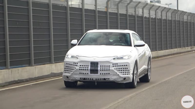 Lamborghini Tease Groundbreaking Lemans Prototype Ahead Of Goodwood Reveal 7 Videoscreenshot youtube surroundedbyalotofnewlambos revueltohybridurusmore 226