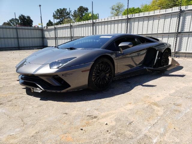 Incredibly Rare Aventador Ultimae Wreckage Selling For $220K At Auction 11 45073473 image 1