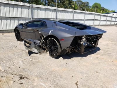 Incredibly Rare Aventador Ultimae Wreckage Selling For $220K At Auction 2 45073473 image 2