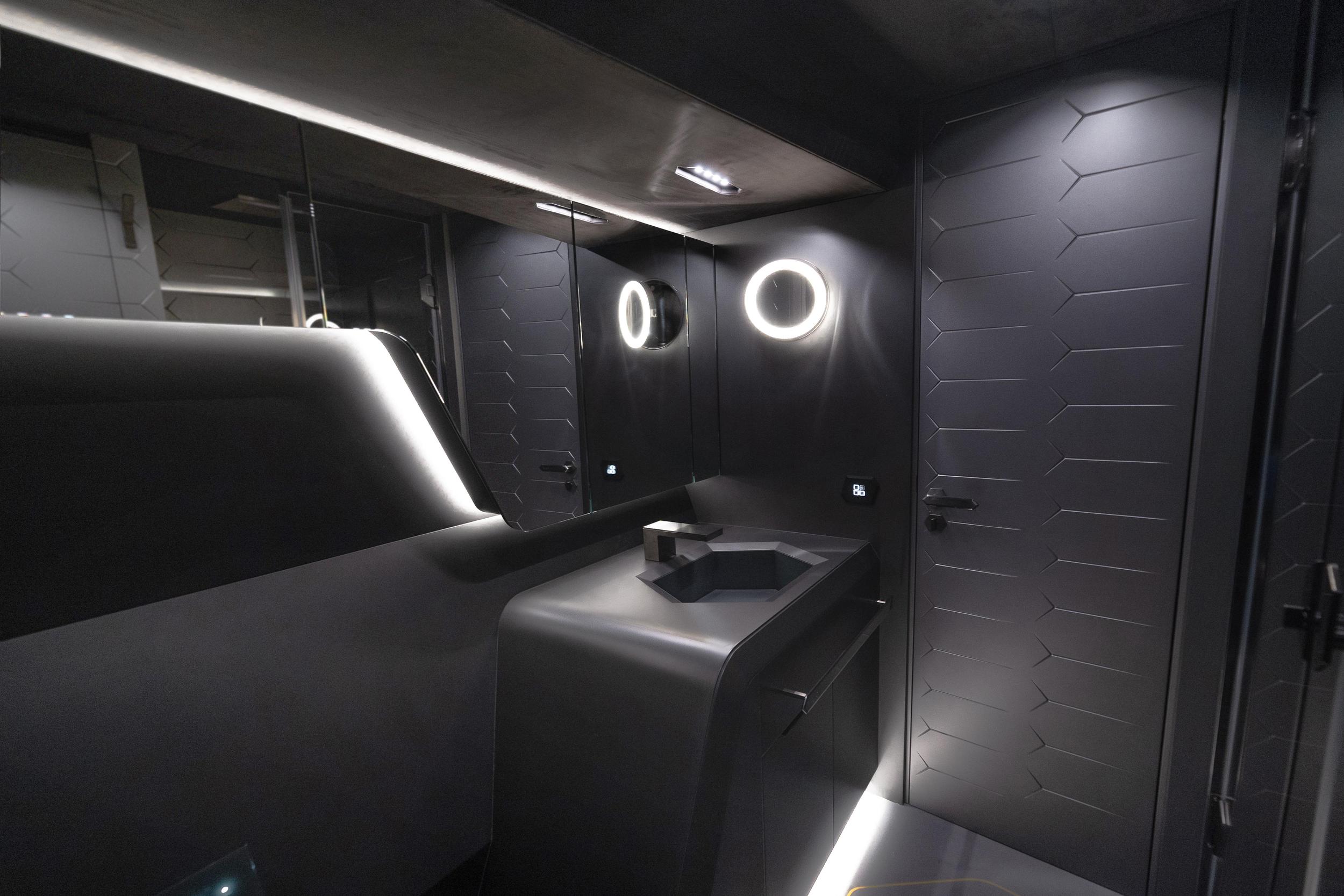 Conor Mcgregor’s Lamborghini Yacht Review 7 Conor mcgregor’s lamborghini yacht review interior
