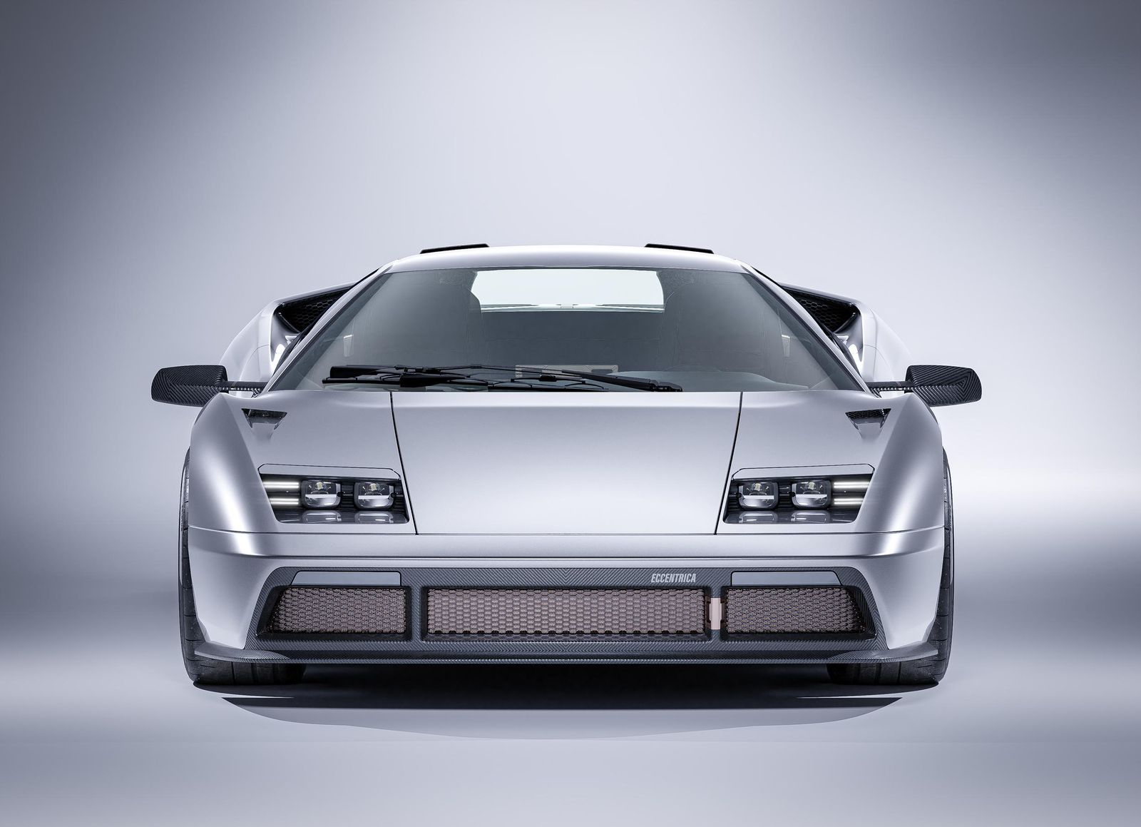 イタレリの魔改造(^.^;　On The Reich(｀・ω・´)ゞ Gorgeous Eccentrica Diablo Restomod makeover costs $1.3 Million!