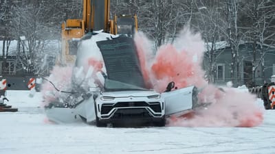 Russian Youtuber Shatters $250,000 Lamborghini Urus For Marketing Stunt 2 Videoscreenshot youtube 2539