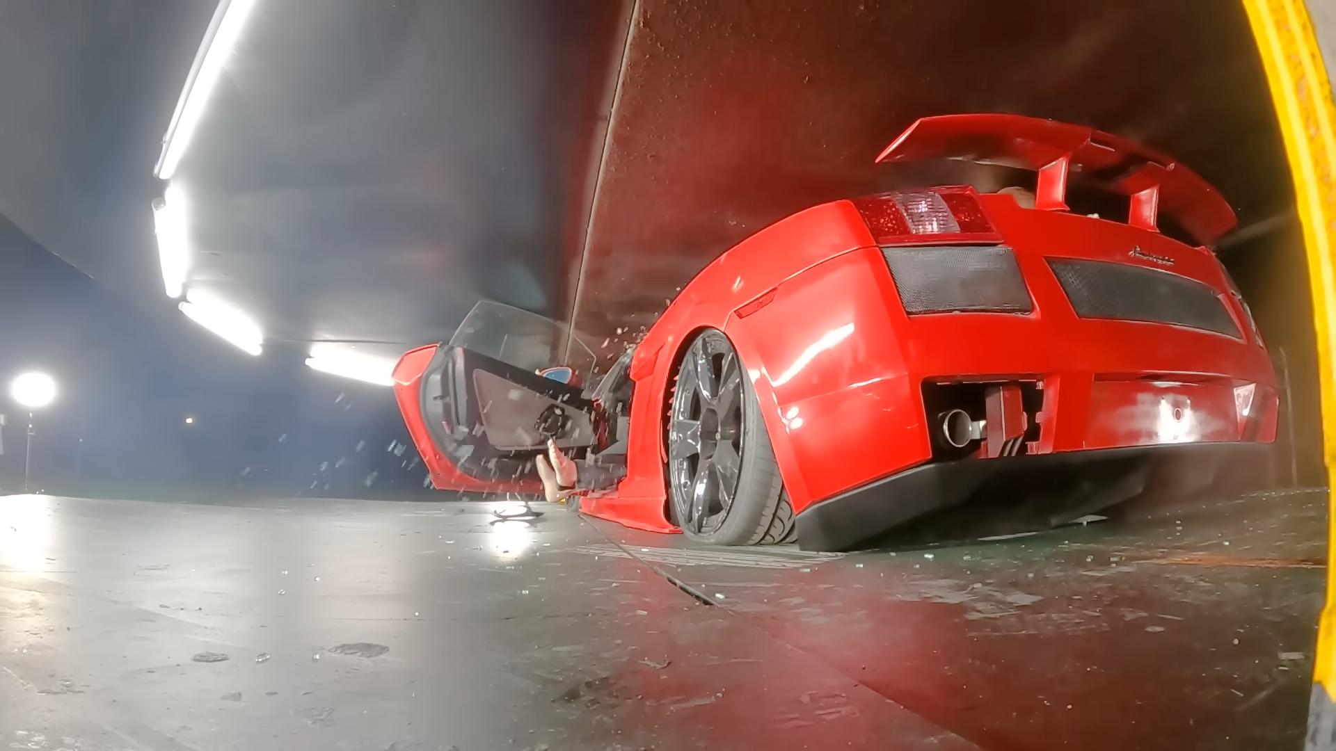 Mrbeast Destroys Lamborghini Worth $200,000 In An Unconventional Way - But Why? 5 Videoscreenshot youtube hydraulicpressvslamborghini 946