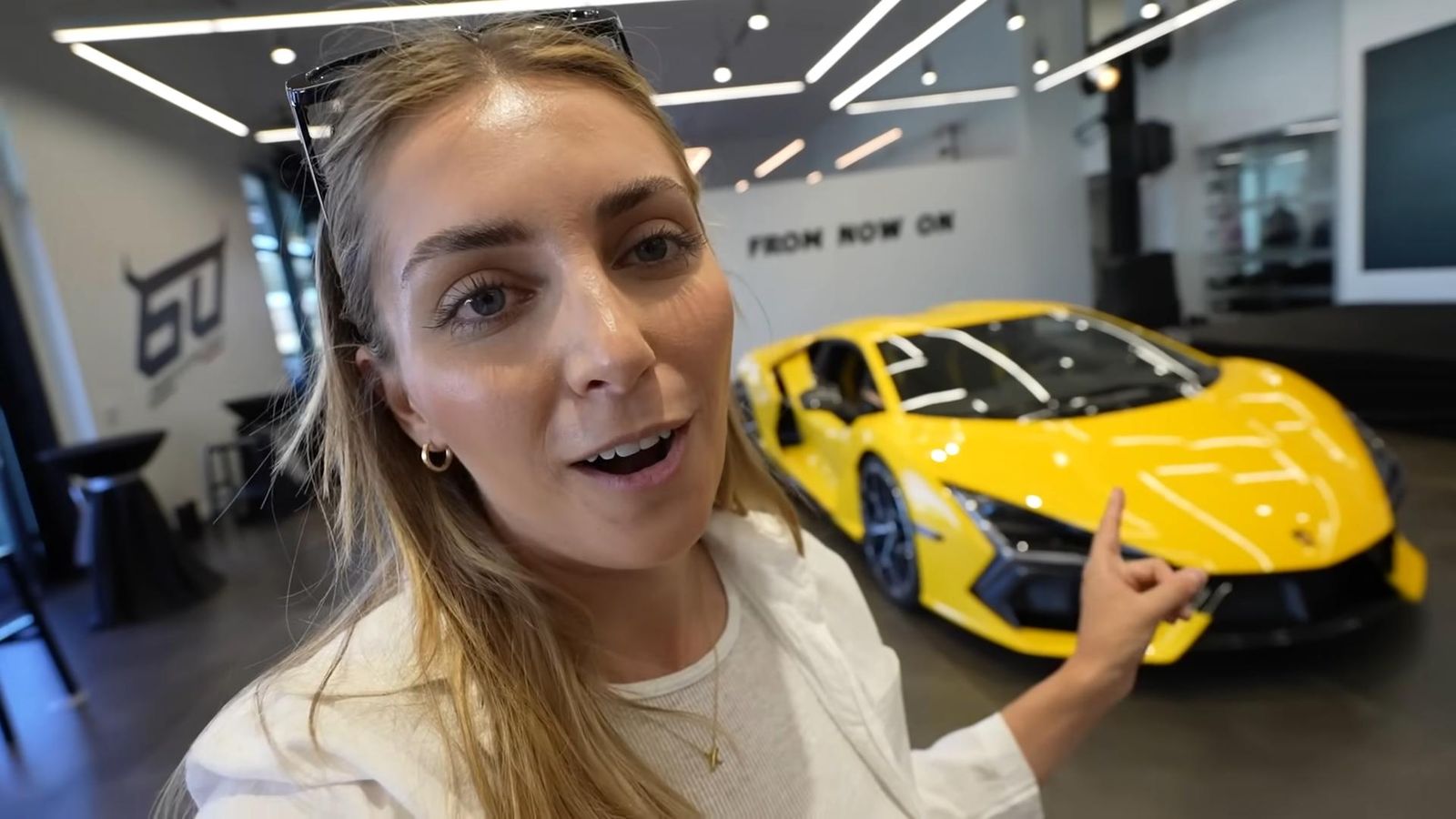 Uncovering The Reasons Why Lamborghini Ceo Turned Down Youtuber Star Emma Hartford 5 Videoscreenshot youtube itoldyouiwasbuyingav12lamborghini 616