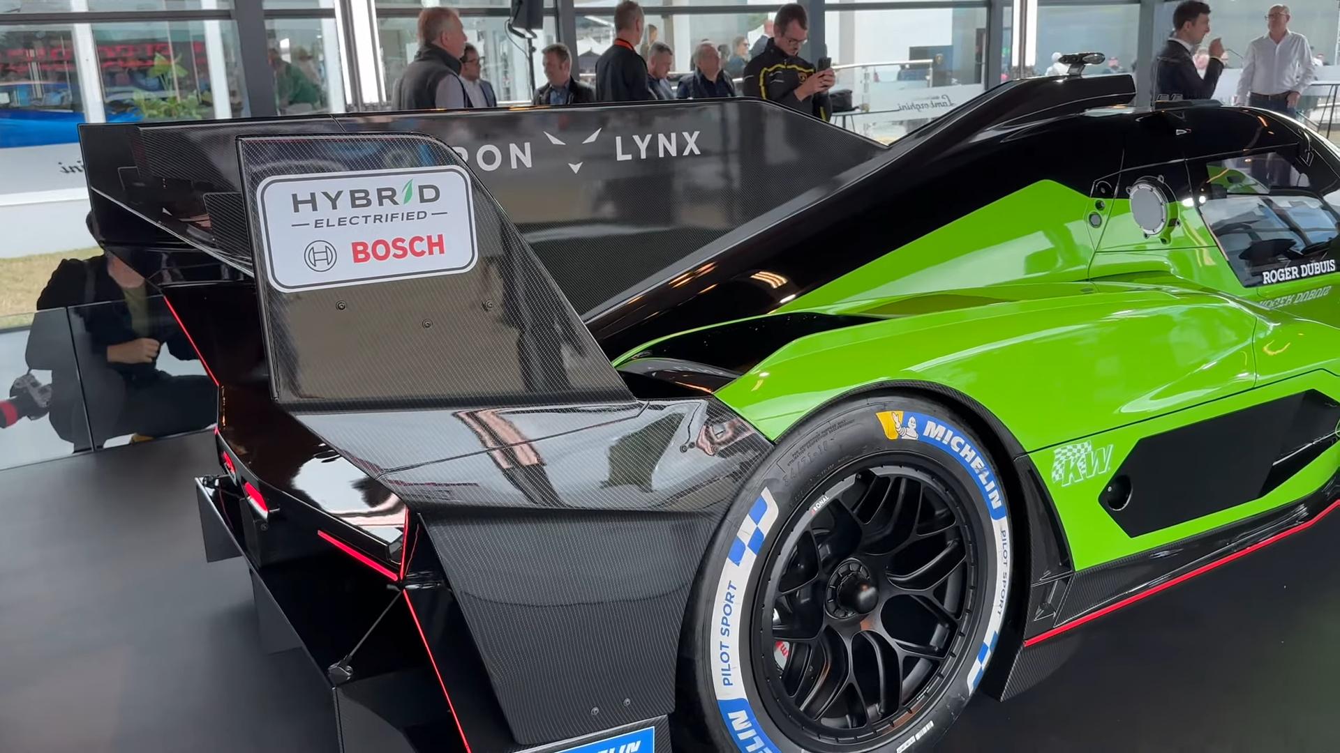 Walkaround Video Of The Sexy New Racer The Lamborghini Sc63 Hypercar - Brand'S Latest Evolution 5 Videoscreenshot youtube lamborghinisc63hypercarunleashed 250