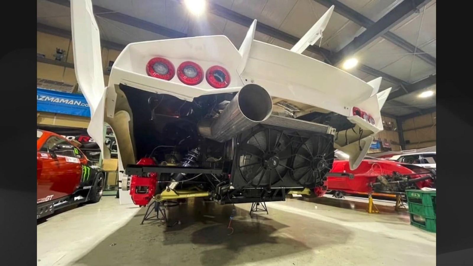 1500 Hp Lamborghini Murcielago By Liberty Walks Is An Insane Drift Machine 13 Videoscreenshot youtube libertywalkreveals1500 hplamborghinimurcielagodriftmachine 023