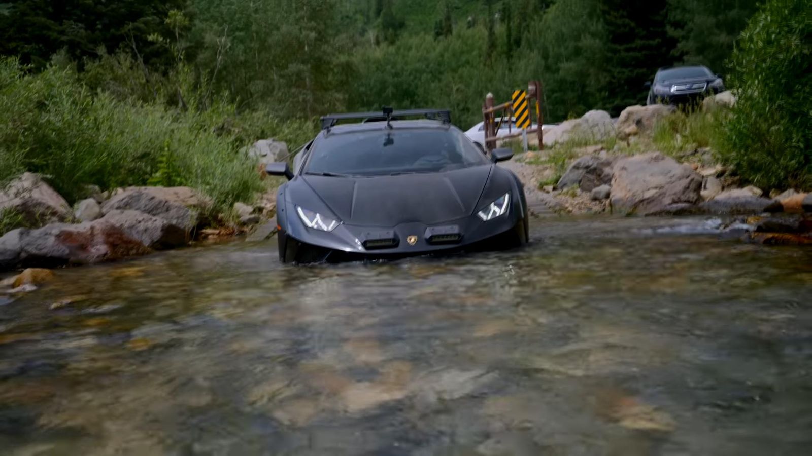 Lucky 2023 Huracan Sterrato Owner Immediatly Test Its River Crossing Capabilites 3 Videoscreenshot youtube mybrandnewlamborghinisterratogoesswimming 817