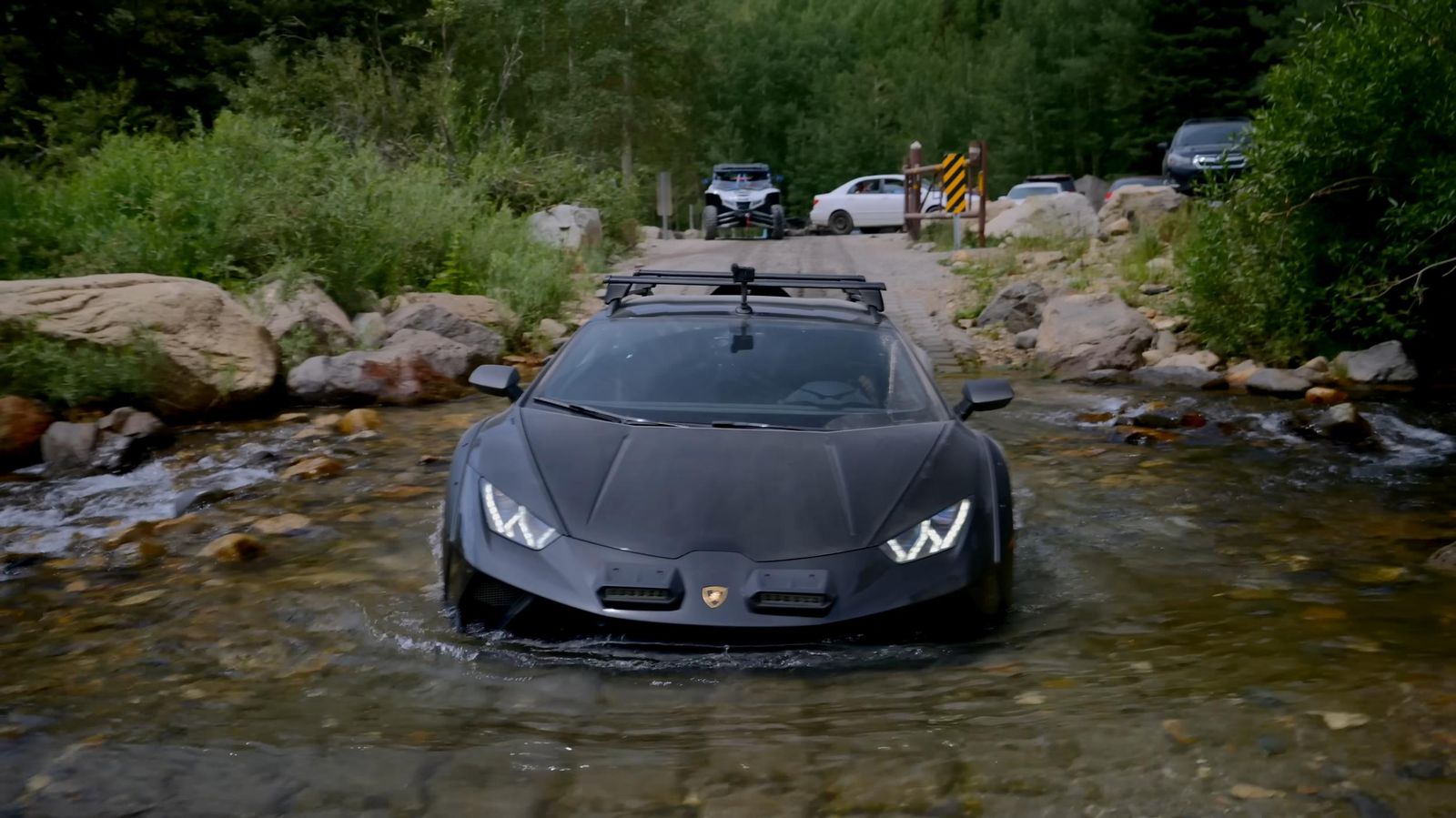 Lucky 2023 Huracan Sterrato Owner Immediatly Test Its River Crossing Capabilites 16 Videoscreenshot youtube mybrandnewlamborghinisterratogoesswimming 824