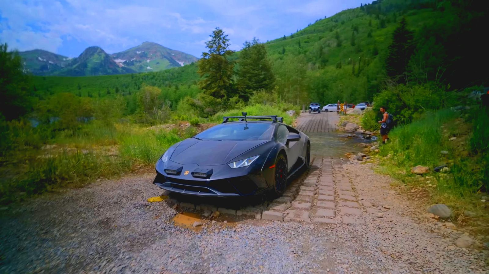 Lucky 2023 Huracan Sterrato Owner Immediatly Test Its River Crossing Capabilites 5 Videoscreenshot youtube mybrandnewlamborghinisterratogoesswimming 831 1