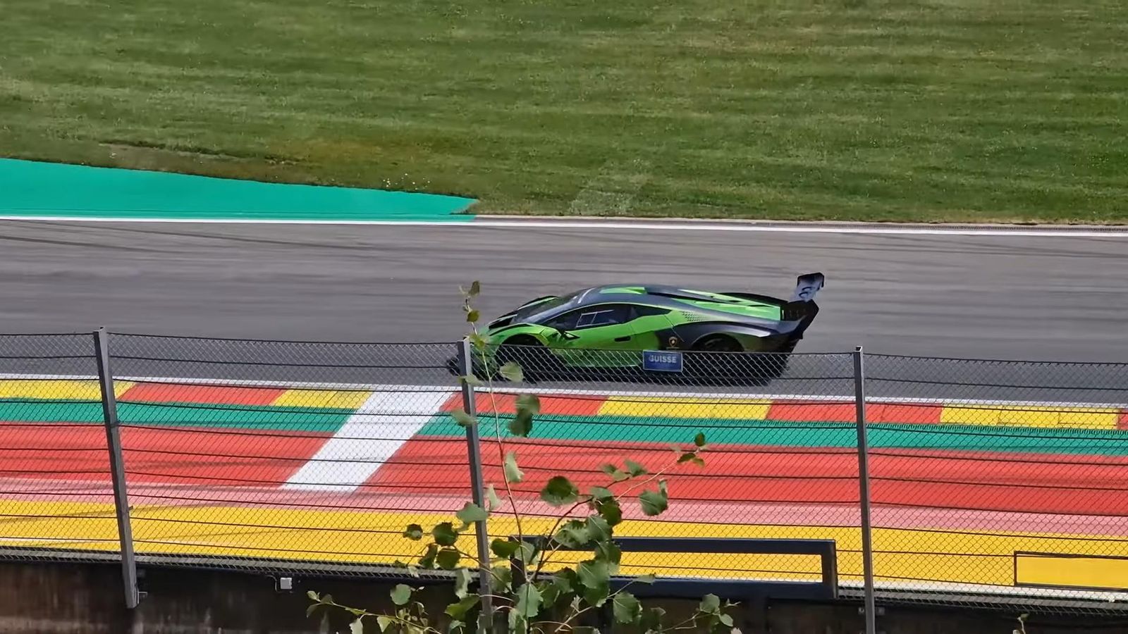 Videoscreenshot youtube thelamborghiniessenzascv12atspafrancorchampscircuit 213