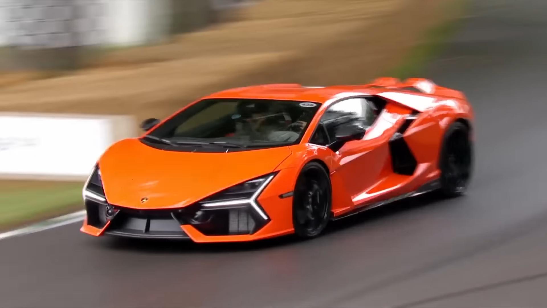 2023 Lamborghini Revuelto Debuts At Goodwood Festival Of Speed &Amp; Impresses Everyone With Its Breathtaking Run 3 The revuelto at goodwood festival of speed
